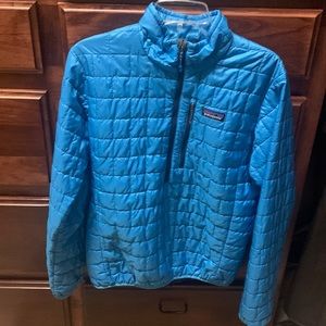 Like new Patagonia Men’s Nano Puff Pullover size Small in Electron Blue